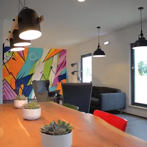 Hostel Hi Parque Nacoes - De Juventude, Lissabon